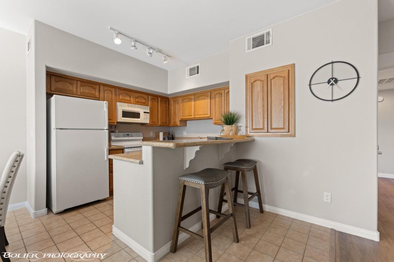 Hawk Ridge Two Bedroom Condo By Cool Properties Mesquite Eksteriør bilde
