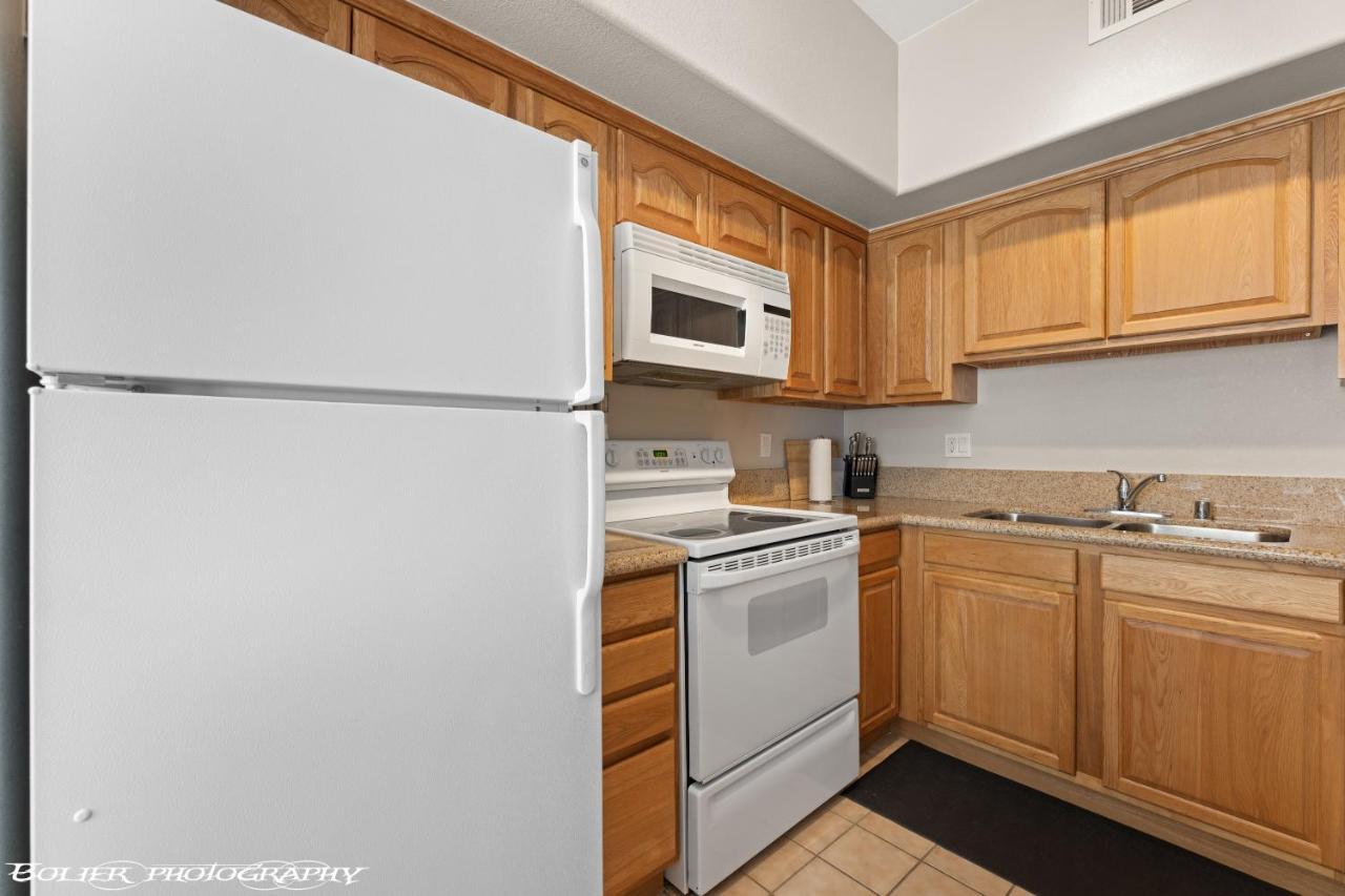 Hawk Ridge Two Bedroom Condo By Cool Properties Mesquite Eksteriør bilde