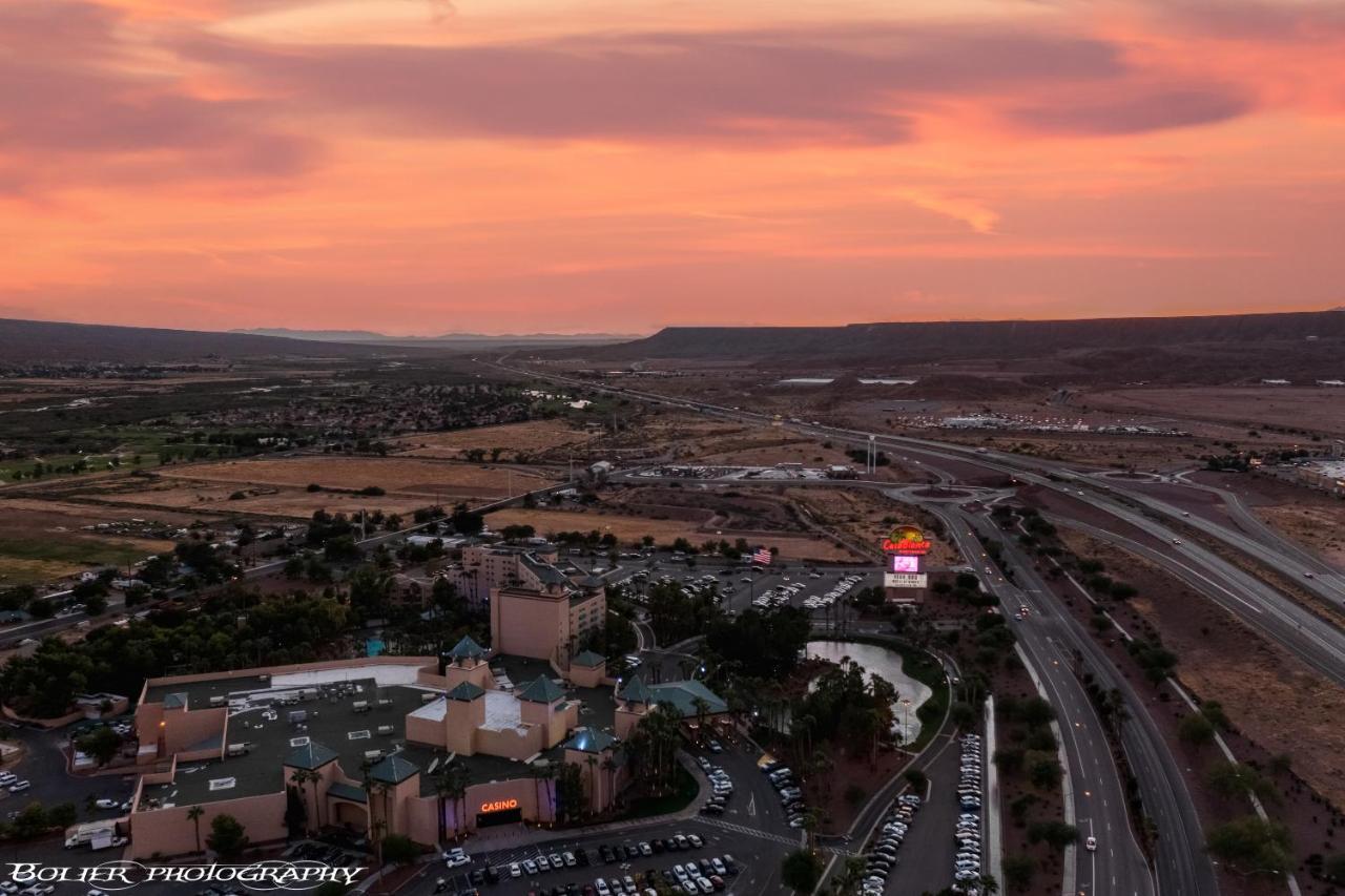 Hawk Ridge Two Bedroom Condo By Cool Properties Mesquite Eksteriør bilde