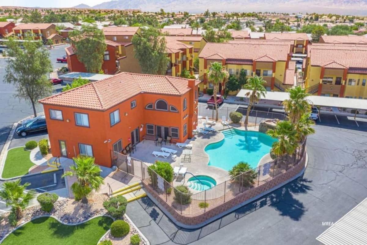 Hawk Ridge Two Bedroom Condo By Cool Properties Mesquite Eksteriør bilde